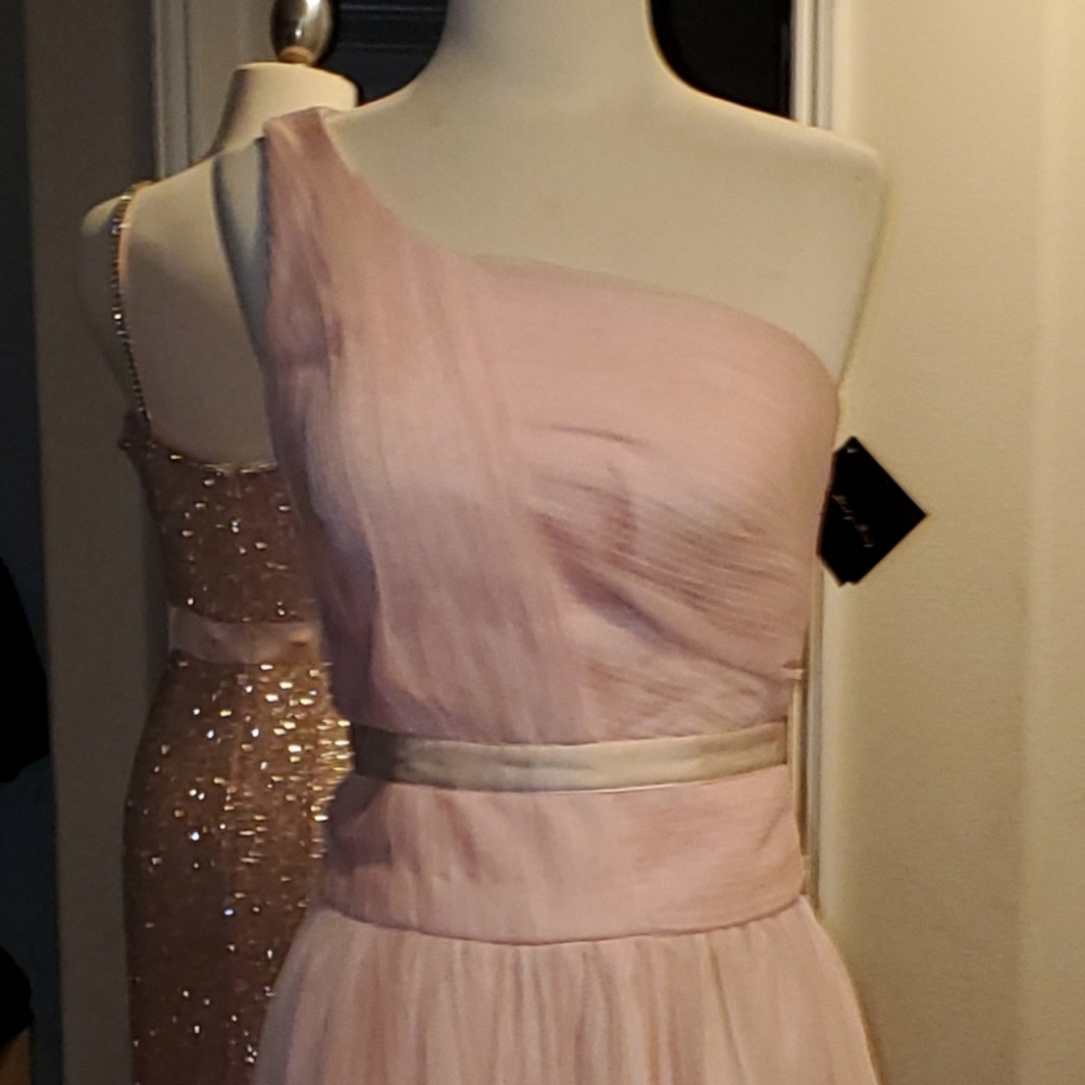 FORMAL DRESS - Picture 9 of 17